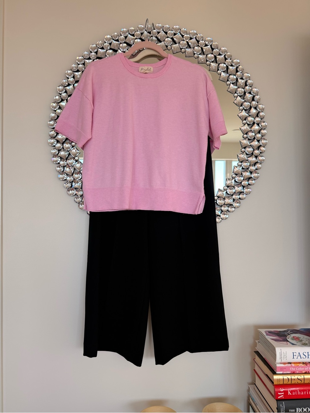 Light Pink Short Sleeve Top & Black Wide-Leg Pants Set